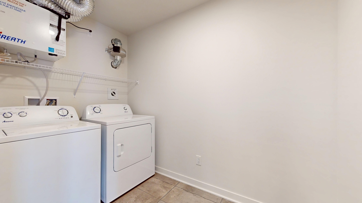 QG_Siege Social - Condo locatif_Unite-402-01152026_115212