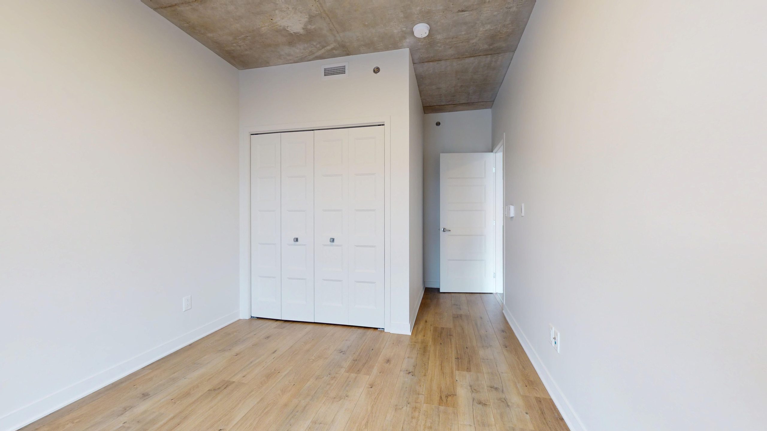 QG_Siege Social - Condo locatif_Unite-402-01152026_115704