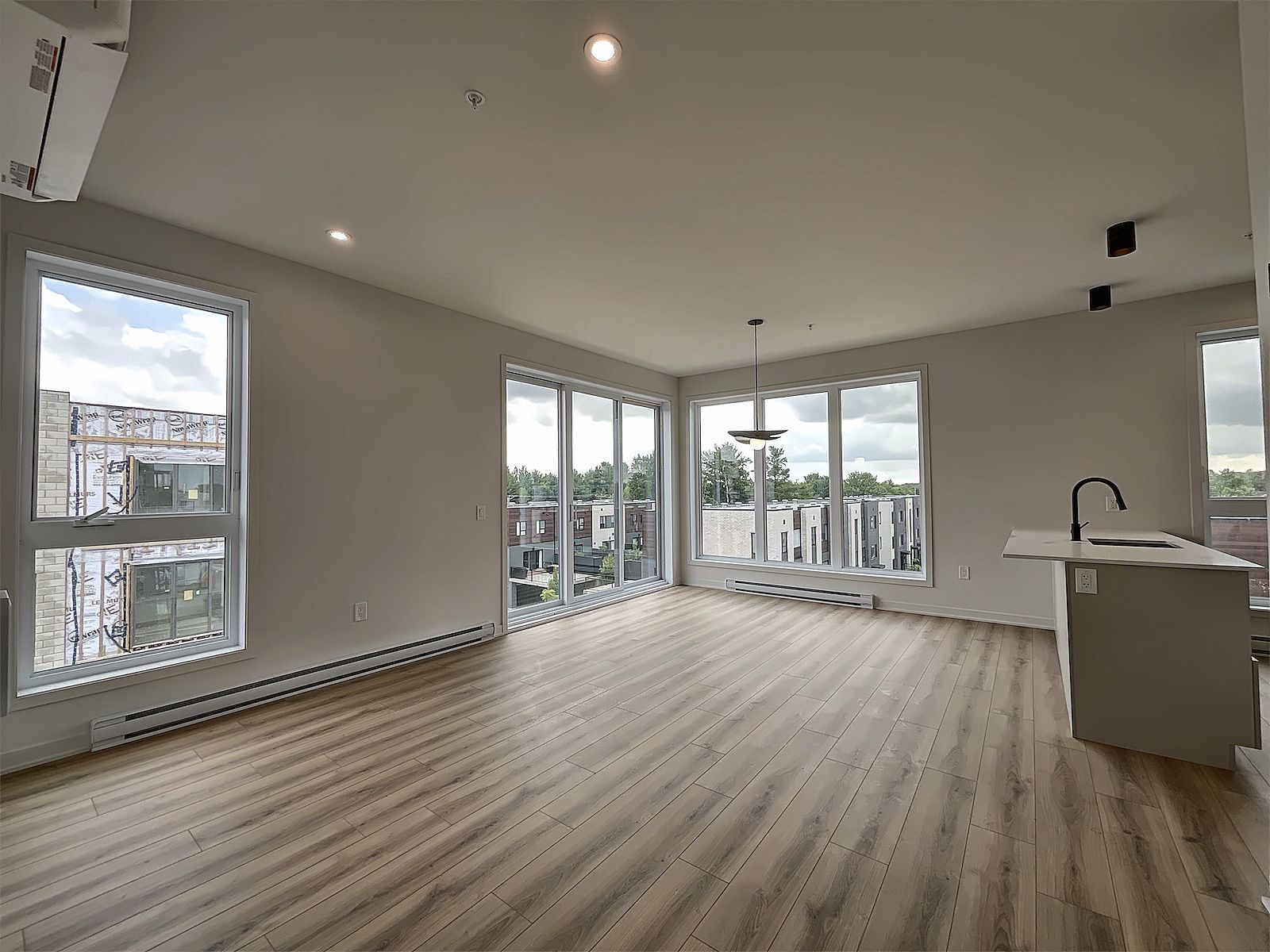 Condos-Locatifs-Station56-24PLEX-3-½_016_photo_15767578