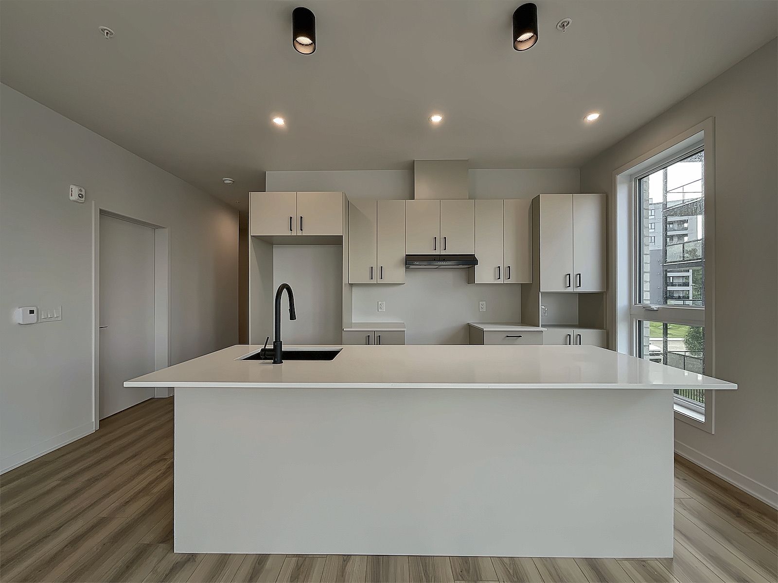 Condos-Locatifs-Station56-24PLEX-4-½_006_photo_15767625